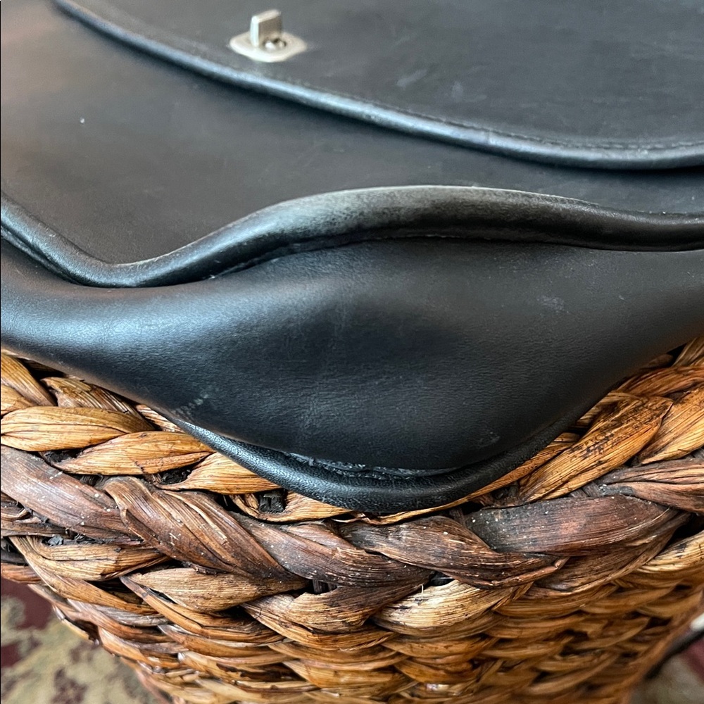 Classic Black Leather Satchel Bag - Picture 5 of 14